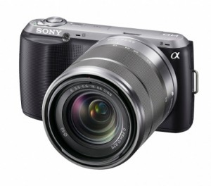 Sony NEX-C3 - the smallest device with interchangeable lenses